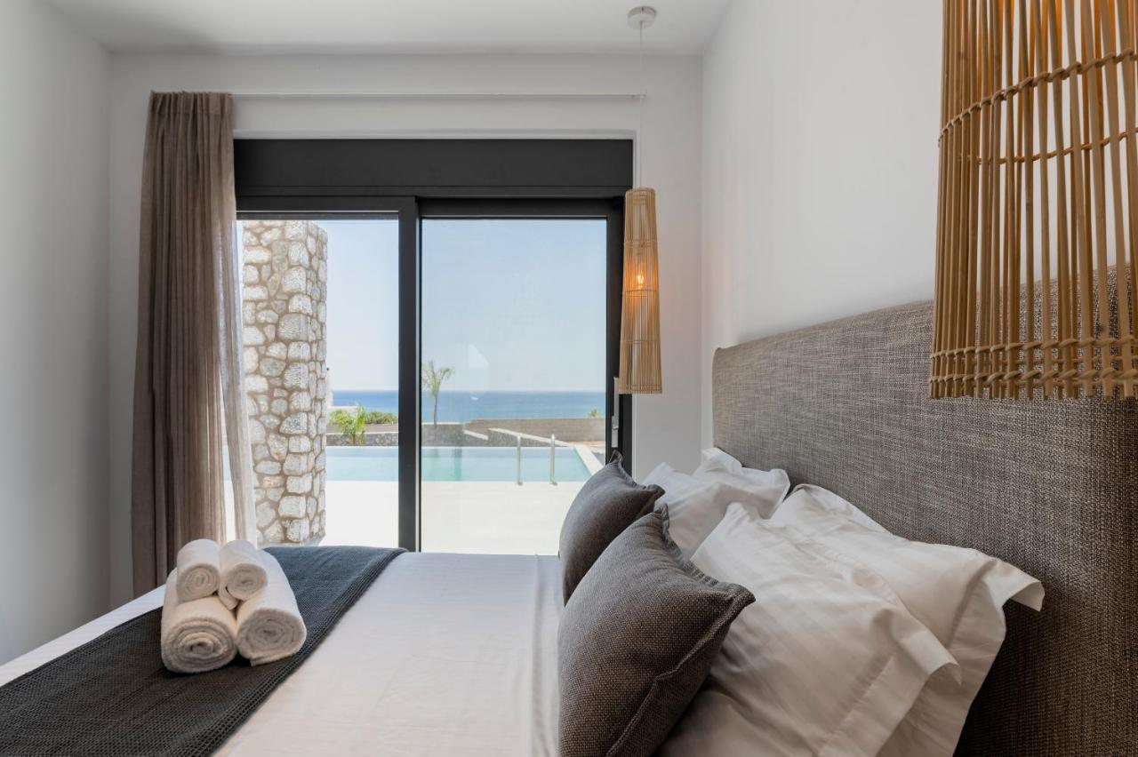 Grand Blue Villas Lachania ภายนอก รูปภาพ