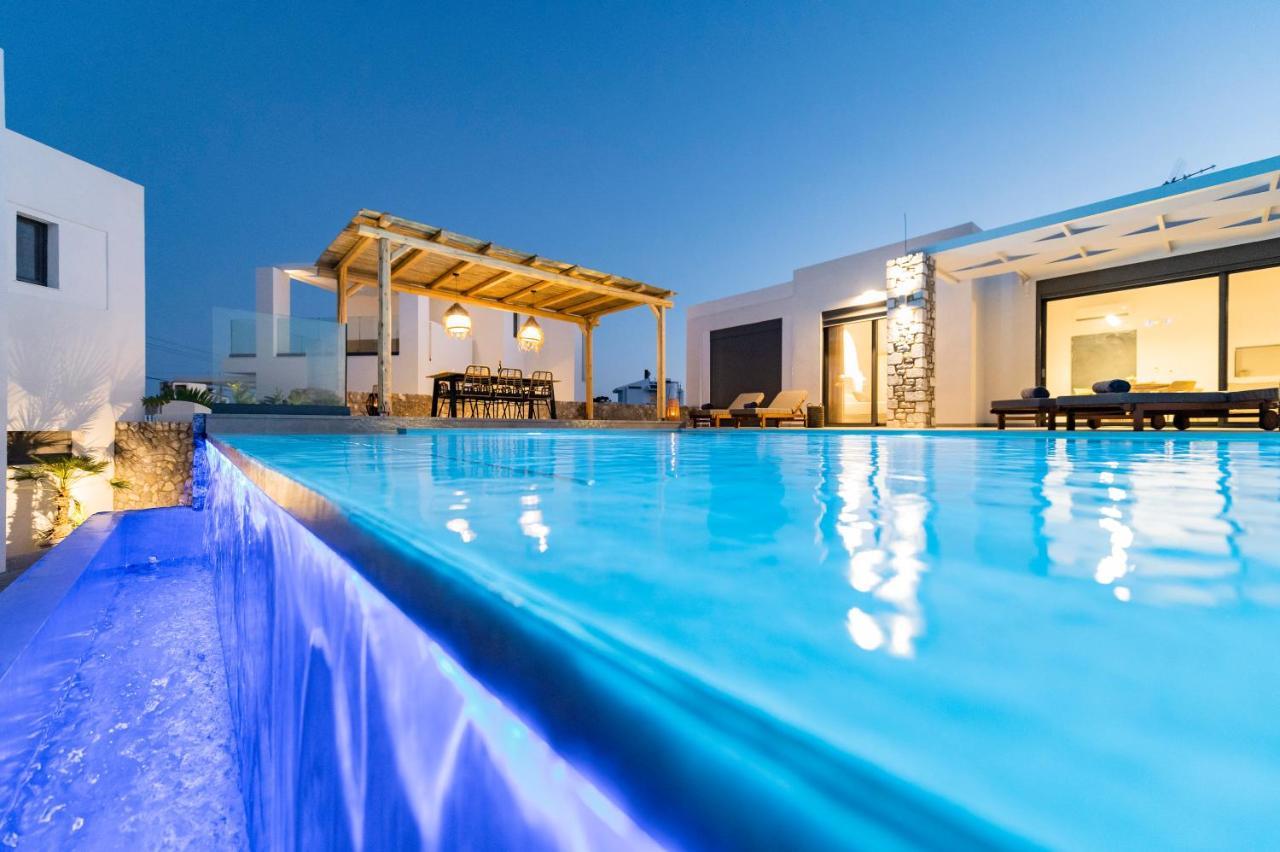 Grand Blue Villas Lachania ภายนอก รูปภาพ