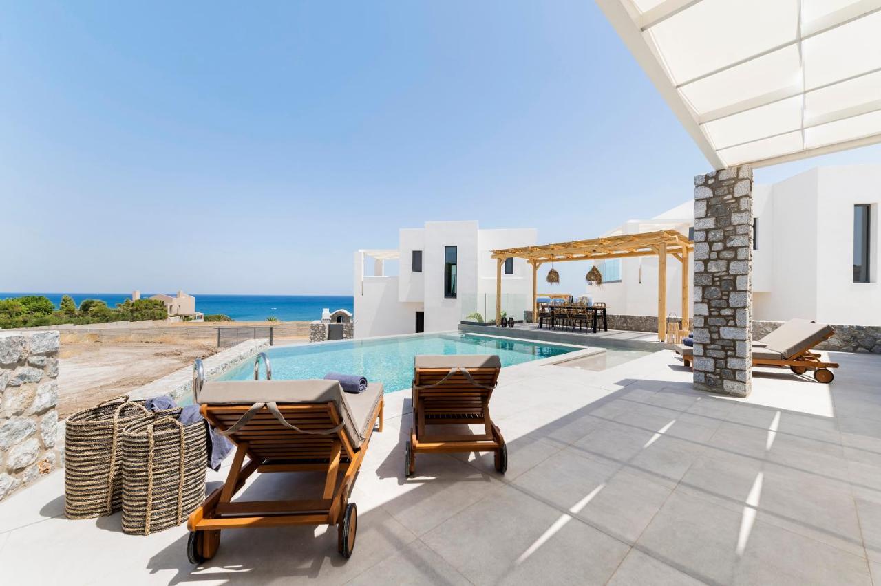 Grand Blue Villas Lachania ภายนอก รูปภาพ