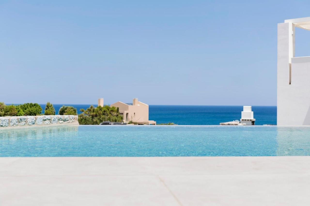 Grand Blue Villas Lachania ภายนอก รูปภาพ